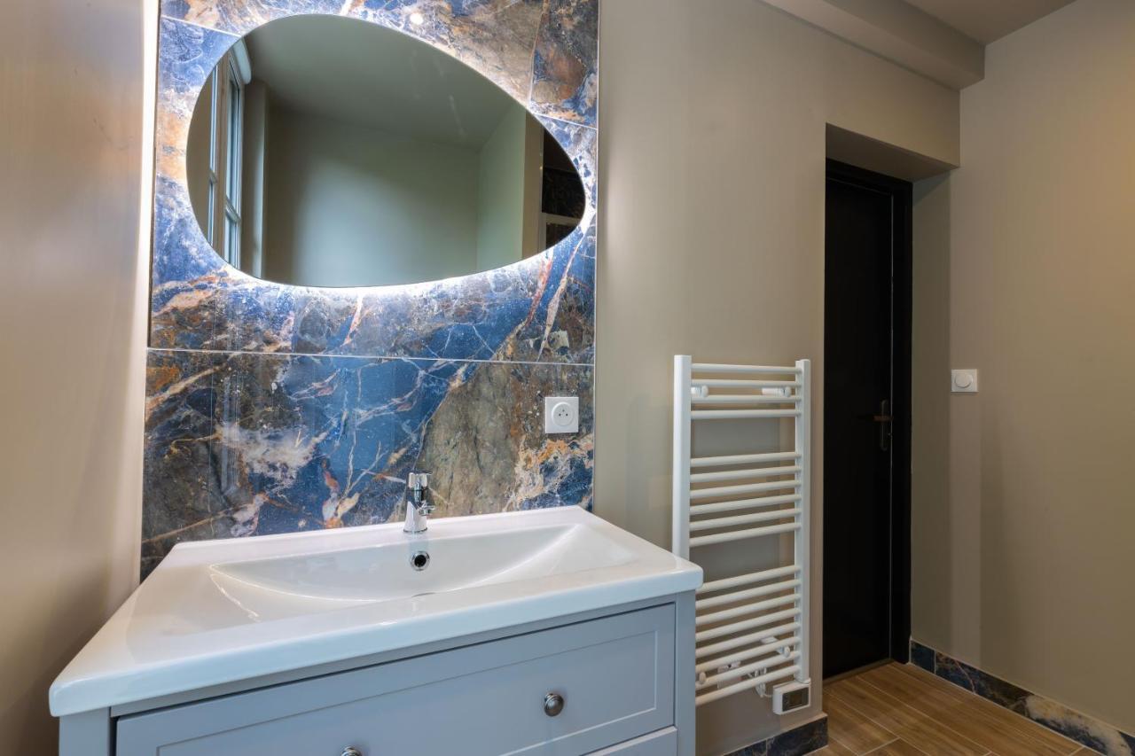 L'agate Bleue Apartment *